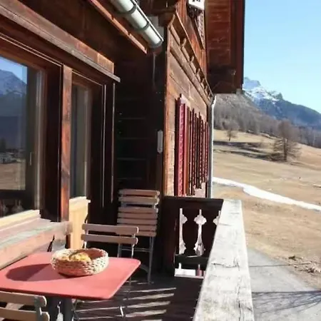 Haus Acla Muragl فيلة